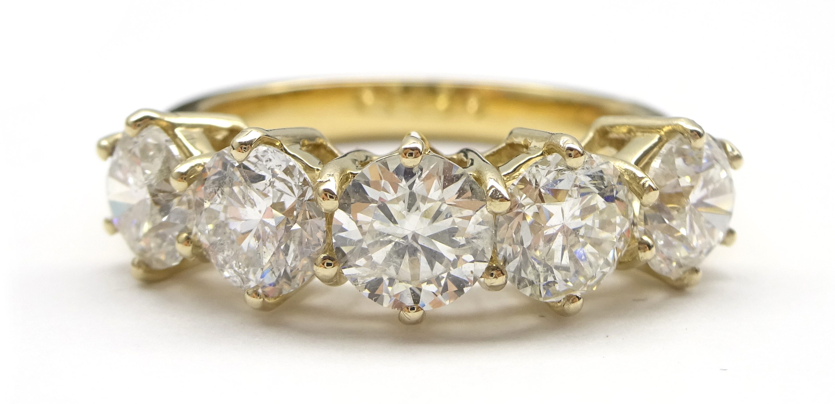 18ct gold five stone round brilliant cut diamond ring hallmarked, total diamond weight 2.