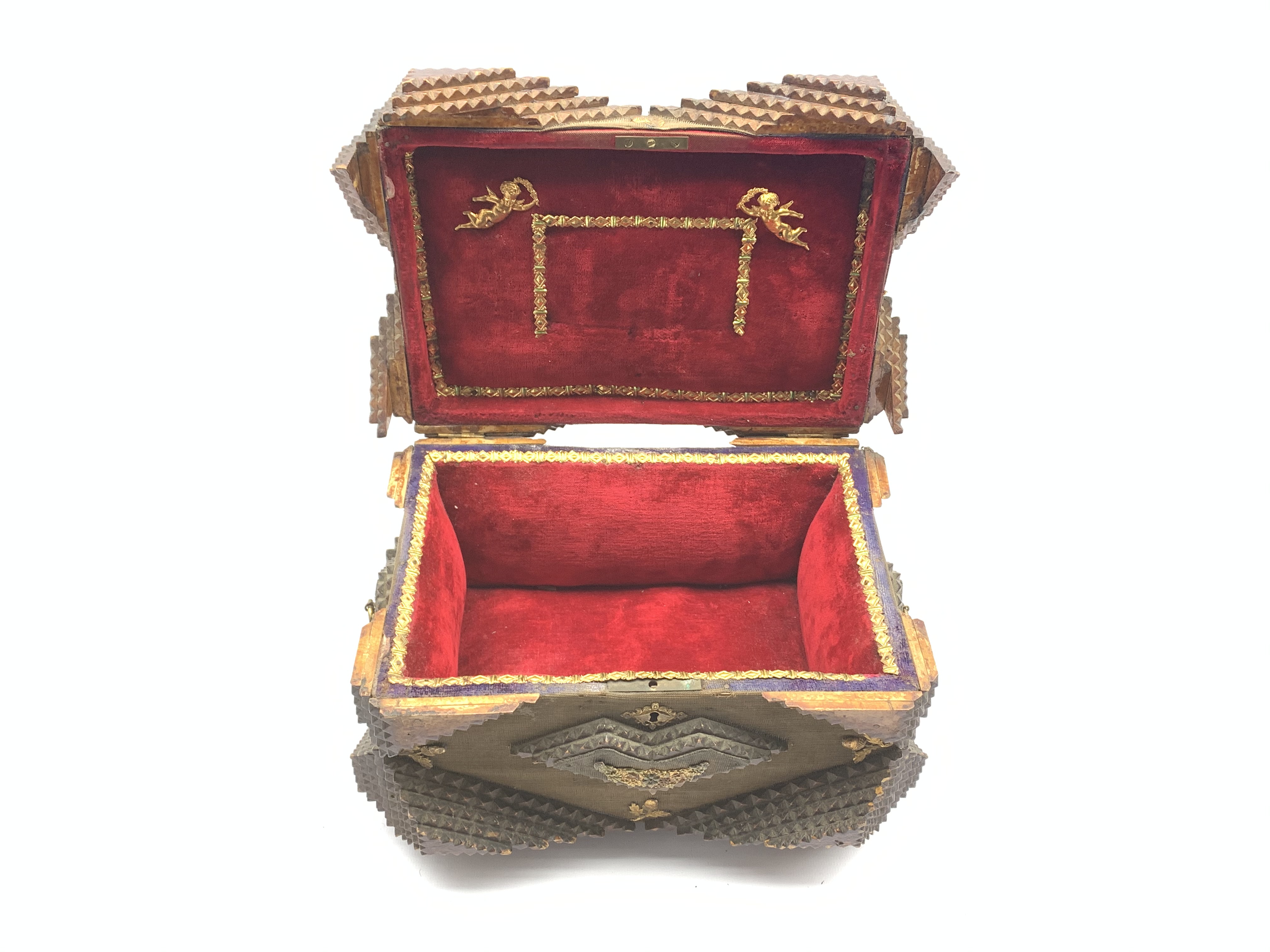 Late 19th Century American Tramp Art casket, - Image 2 of 3