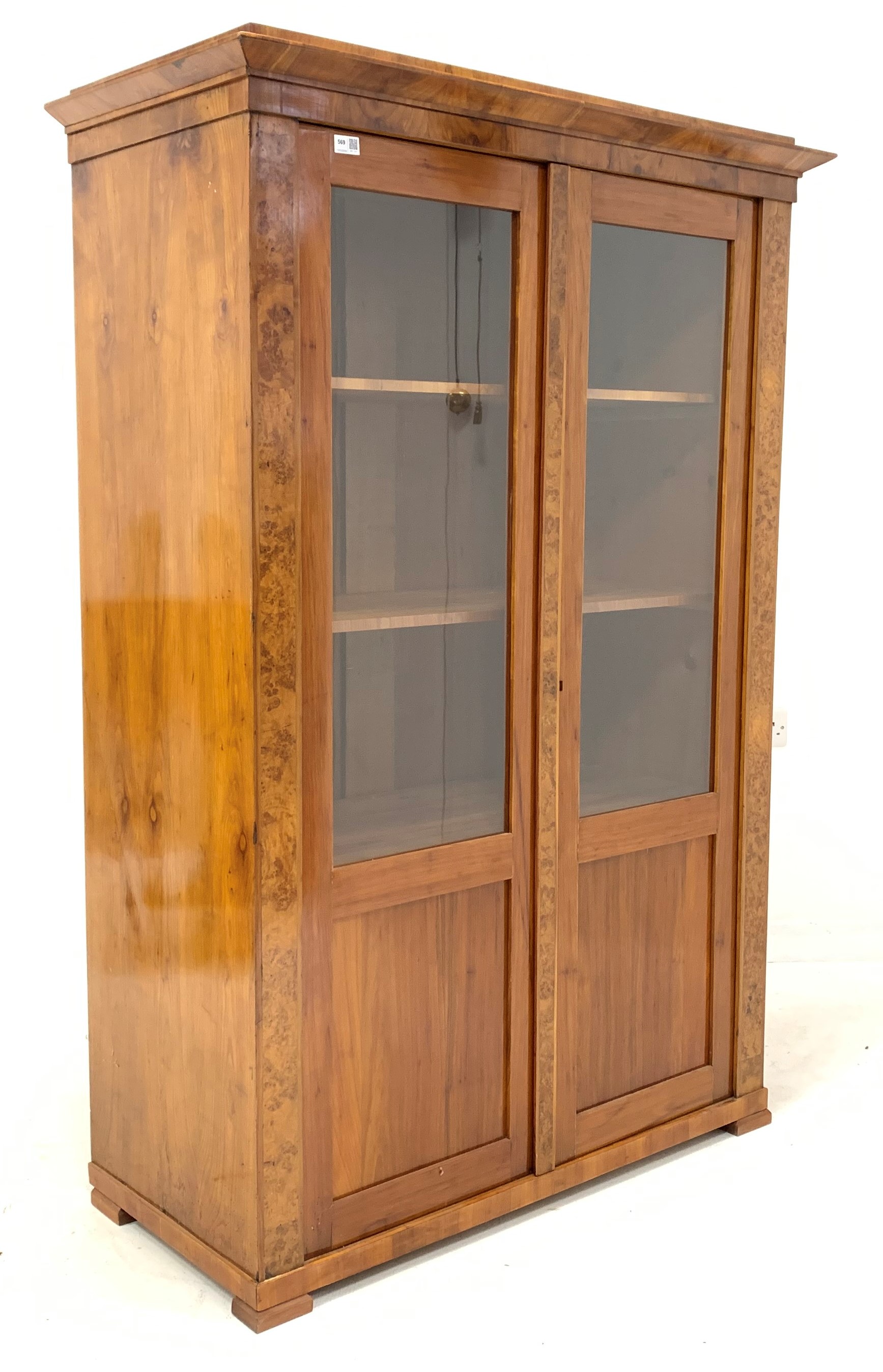 Early 20th century walnut bookcase display cabinet,