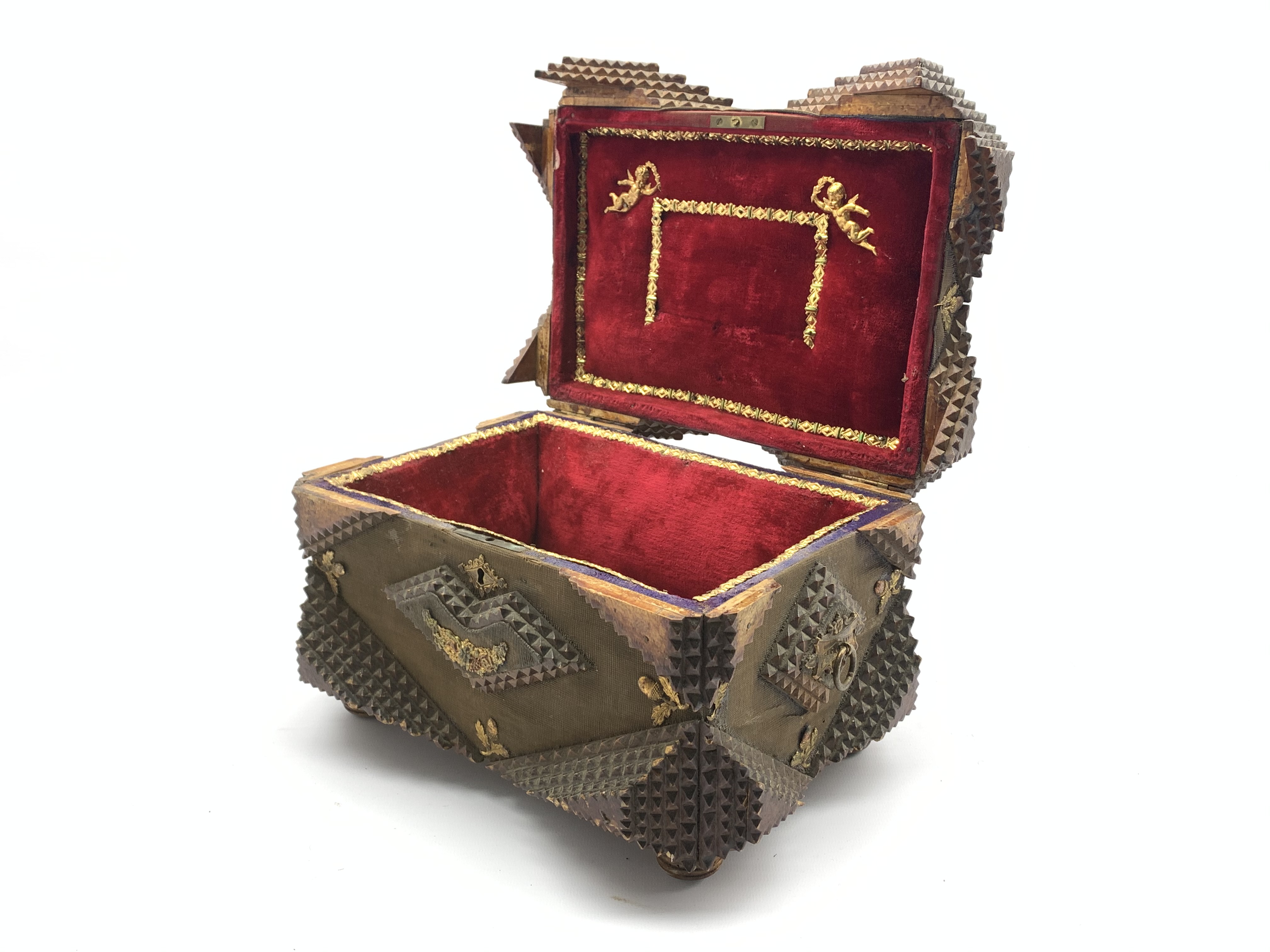 Late 19th Century American Tramp Art casket, - Image 3 of 3