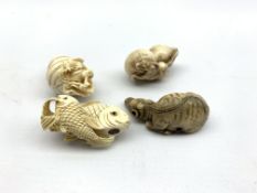 Japanese ivory netsuke in the form of two carp and three other netsuke Condition Report &