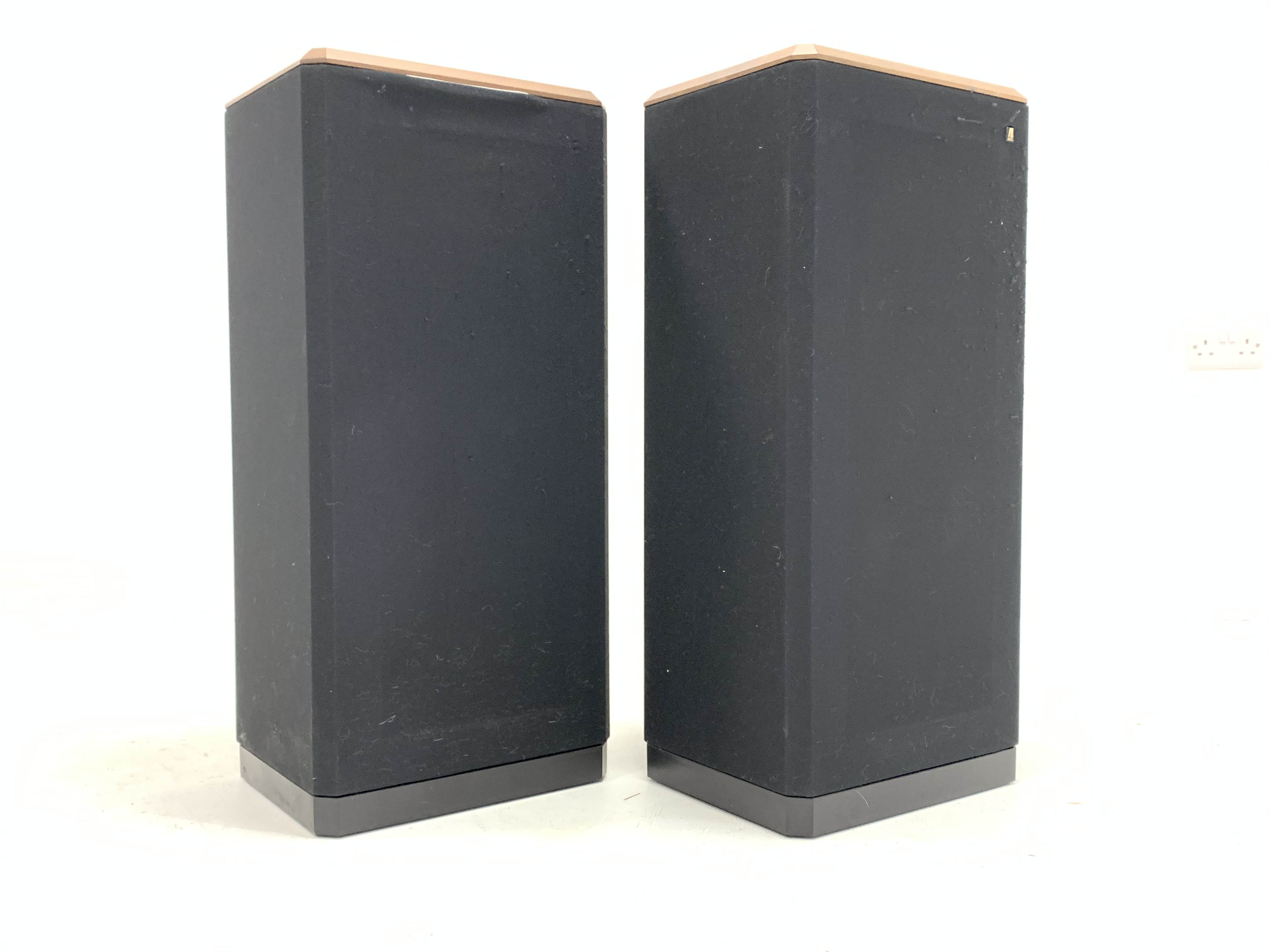 Pair of Acoustic Research cabinet speakers, with walnut tops and ebonised plinth base,