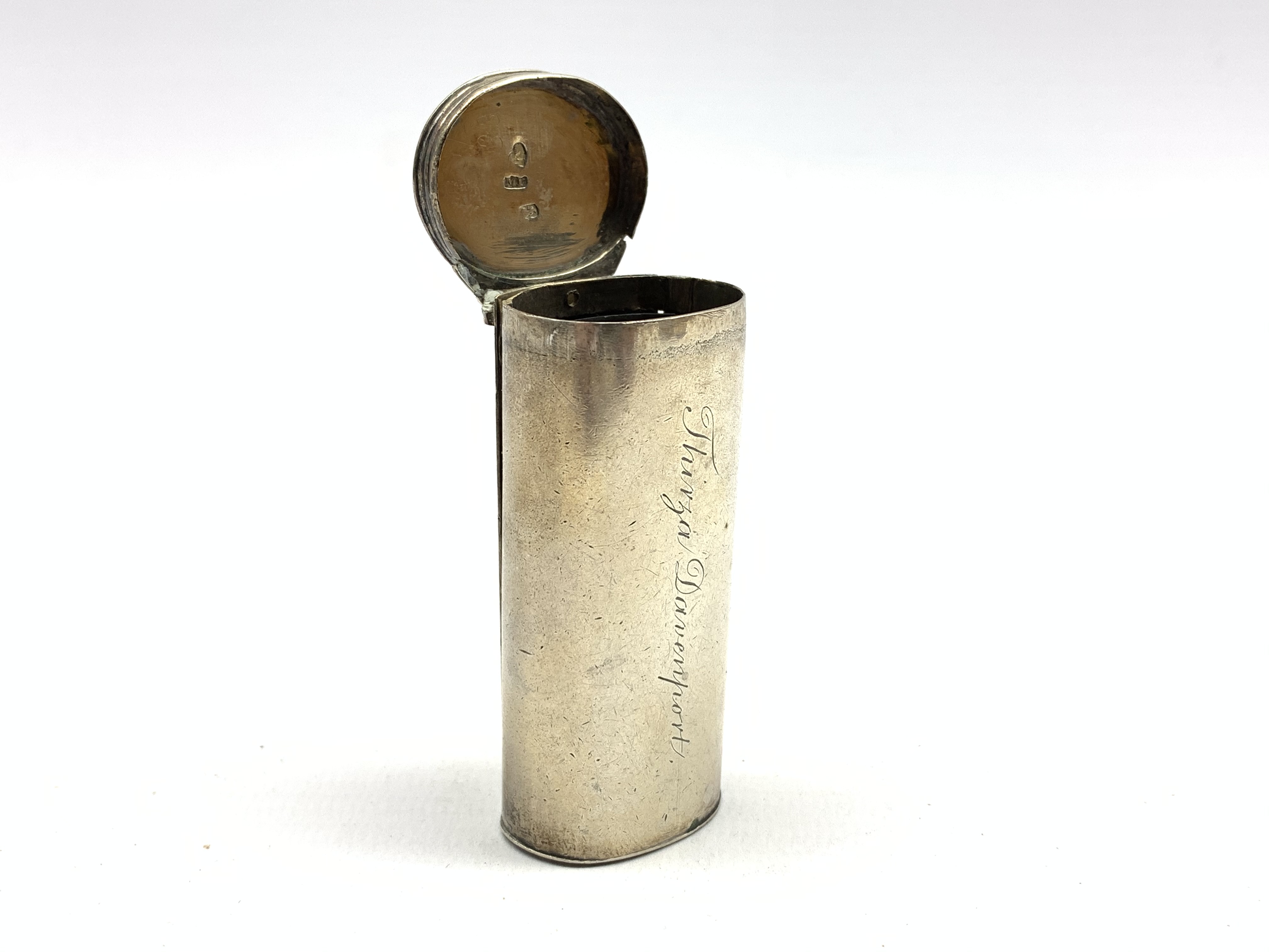 Early 19th Century silver nutmeg grater, the hinged side revealing a steel grater,