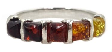 Silver Baltic amber ring stamped 925 Condition Report & Further Details <a