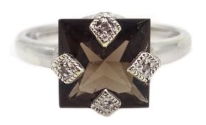 9ct white gold diamond and square quartz ring hallmarked Condition Report & Further