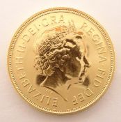 Queen Elizabeth II 2005 gold full sovereign Condition Report & Further Details
