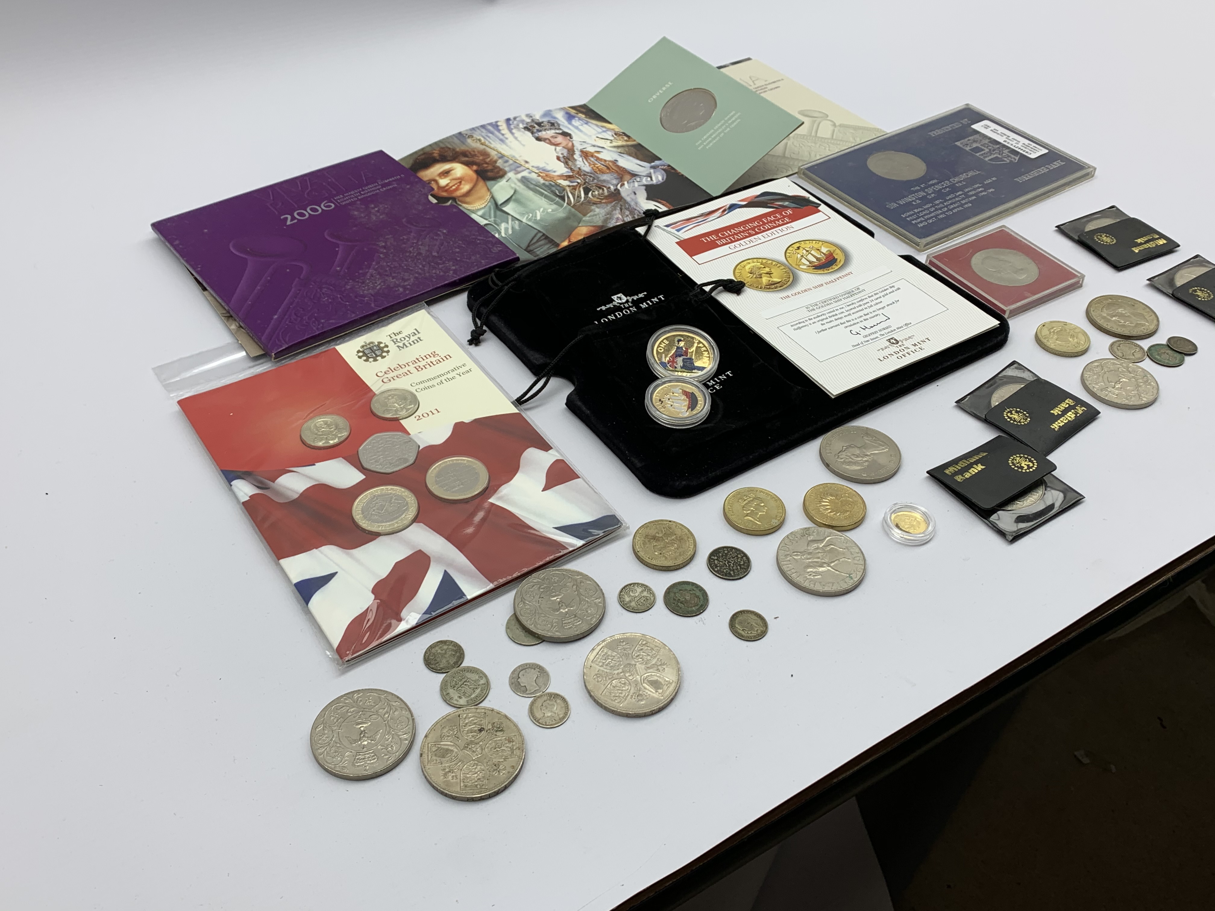 Collection of coins including The Royal Mint 2011 celebrating Great Britain coin set, - Image 3 of 3