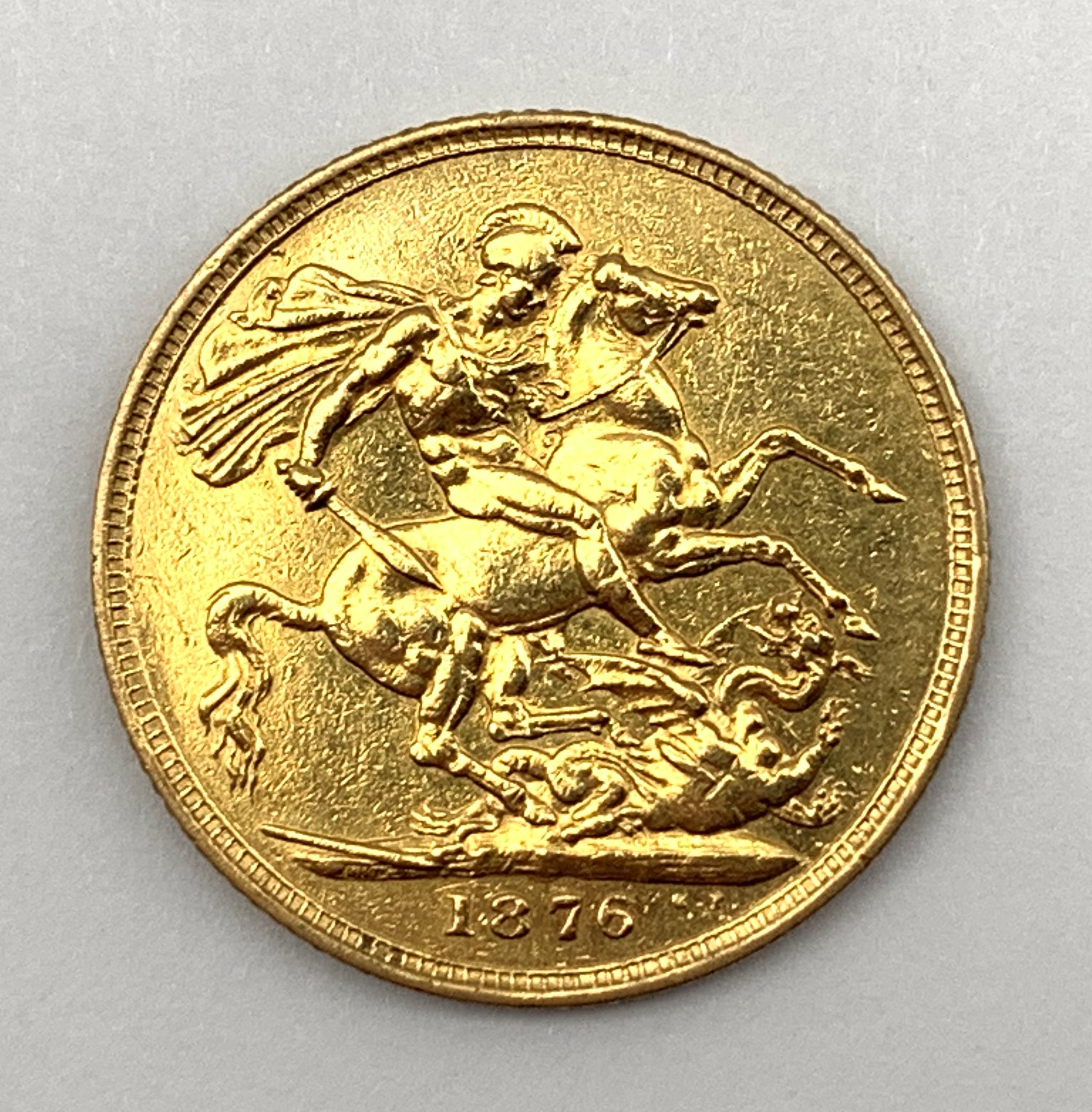 Queen Victoria 1876 gold full sovereign Condition Report & Further Details <a - Image 2 of 2