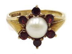 9ct gold pearl and garnet cluster ring,