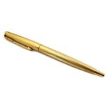 Parker 61 Presidential 18ct gold ballpoint pen, engine turned decoration, London 1964,