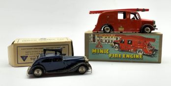 Tri-ang Minic - clockwork tin-plate fire engine 62M with double ladders on roof and clockwork
