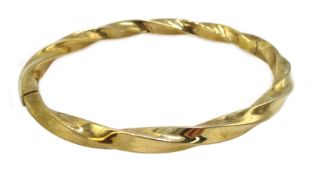 9ct gold twist bangle hallmarked, approx 7.