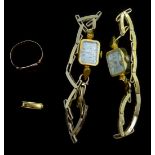 Two Rovada gold ladies wristwatches stamped 18K 750 on 9ct gold expanding link bracelets,