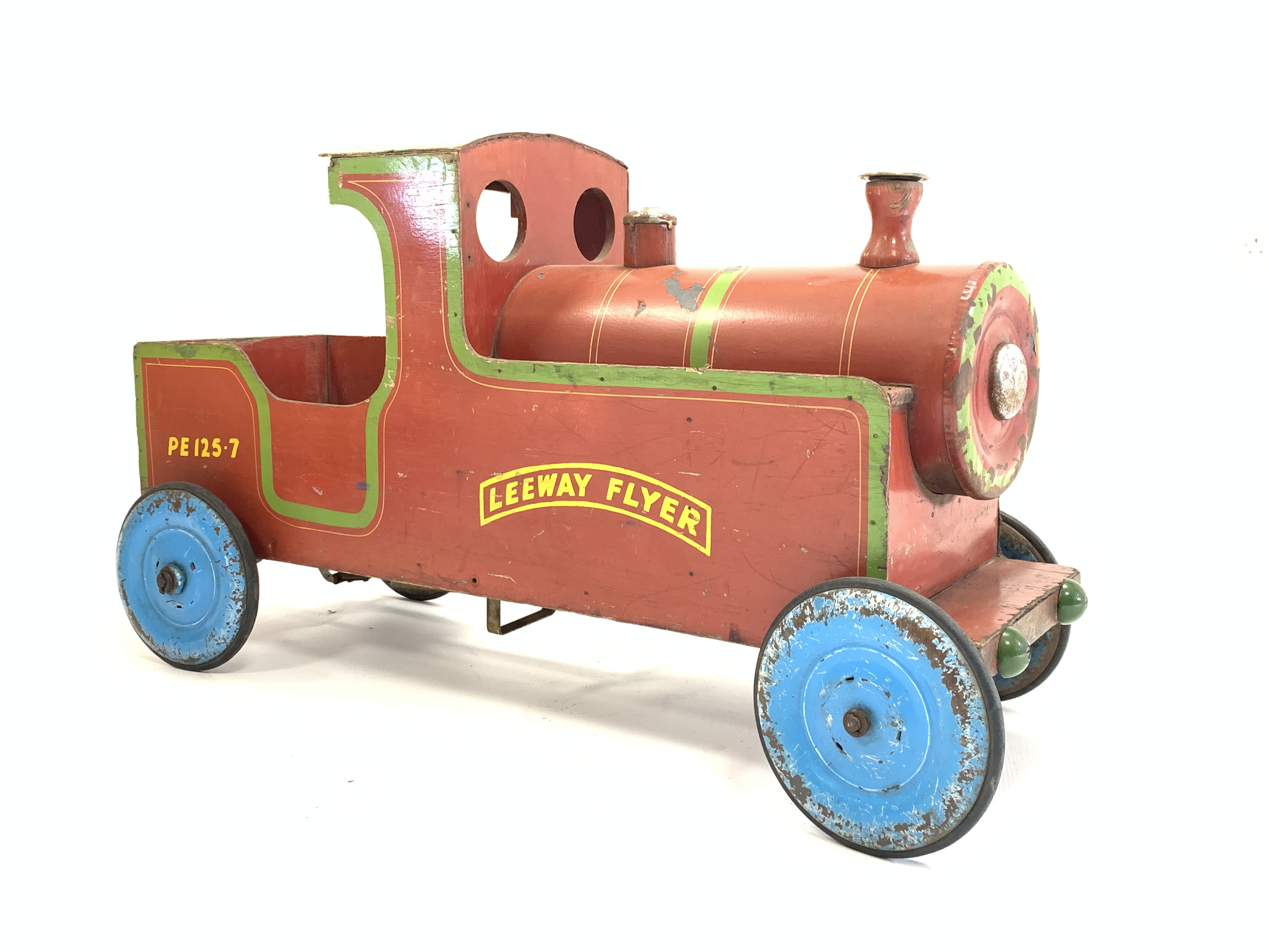 Child's Leeway pedal car modelled as a steam engine, the side reading 'PE 125. - Image 3 of 3