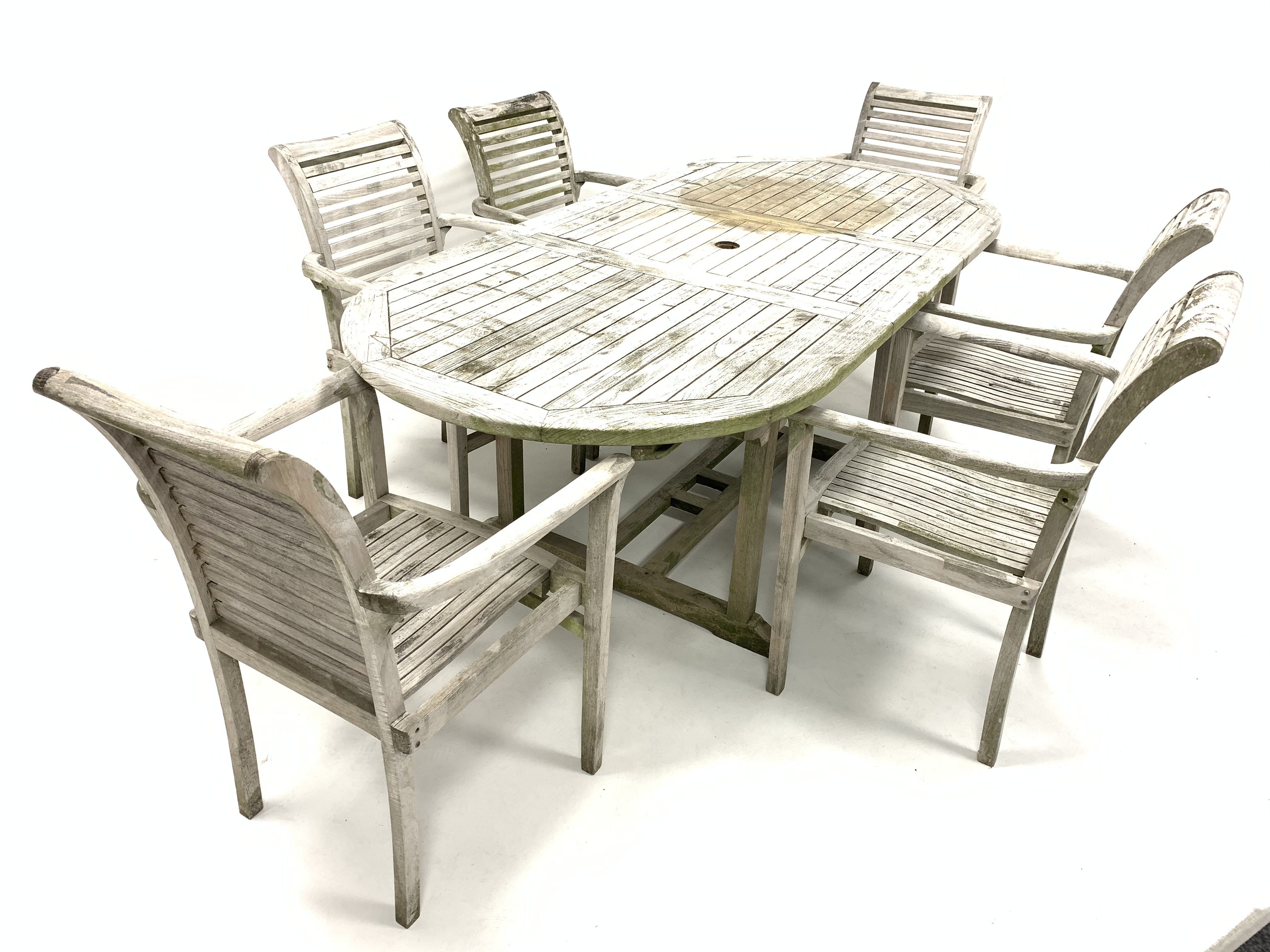 Teak extending garden table with concealed leaf, (211cm x 100cm, - Image 2 of 3