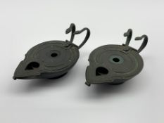 After the Antique - Pair of bronzed oil lamps with serpent handles and Egyptian mask with Patent