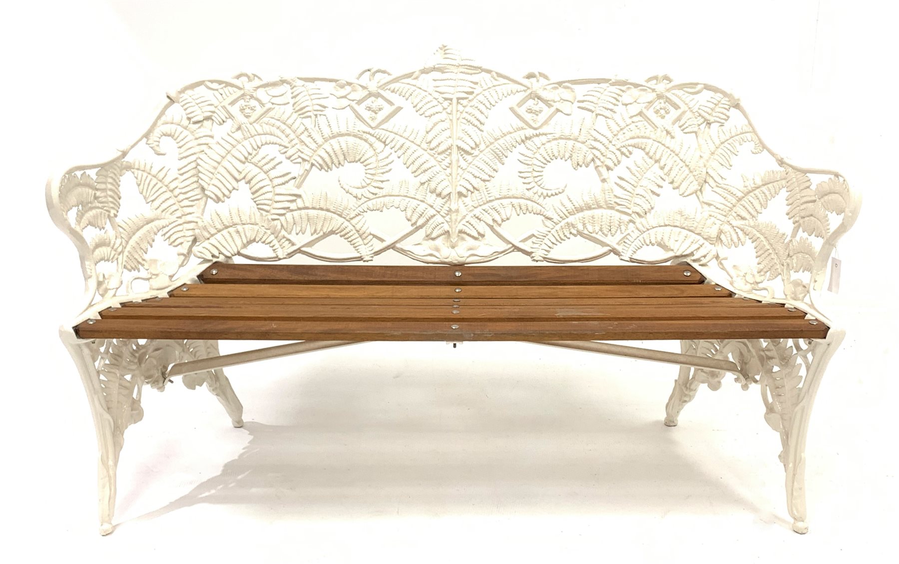 Coalbrookdale style cast metal fern pattern, hardwood slatted seat, white painted finish,