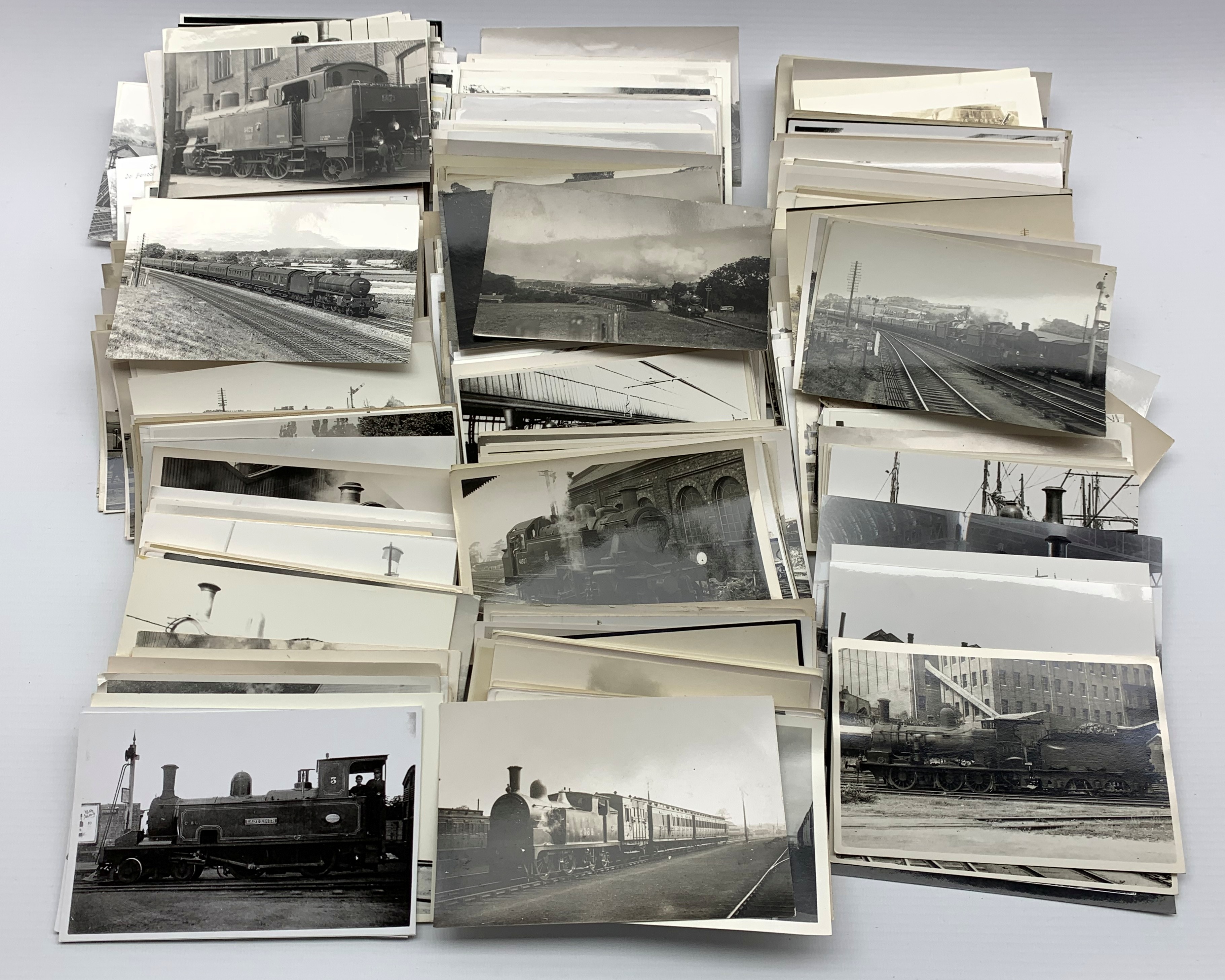 Collection of approximately 370 railway postcards and photographs,