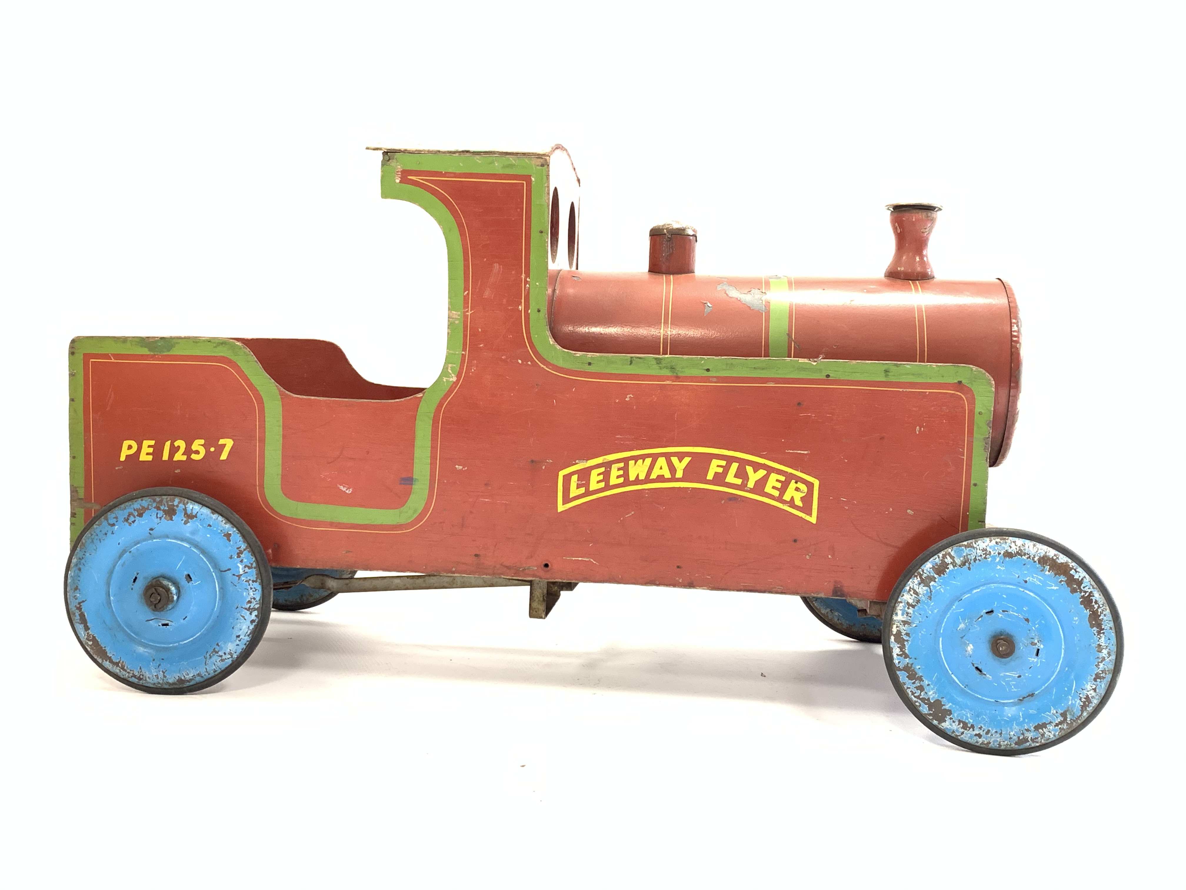 Child's Leeway pedal car modelled as a steam engine, the side reading 'PE 125. - Image 2 of 3