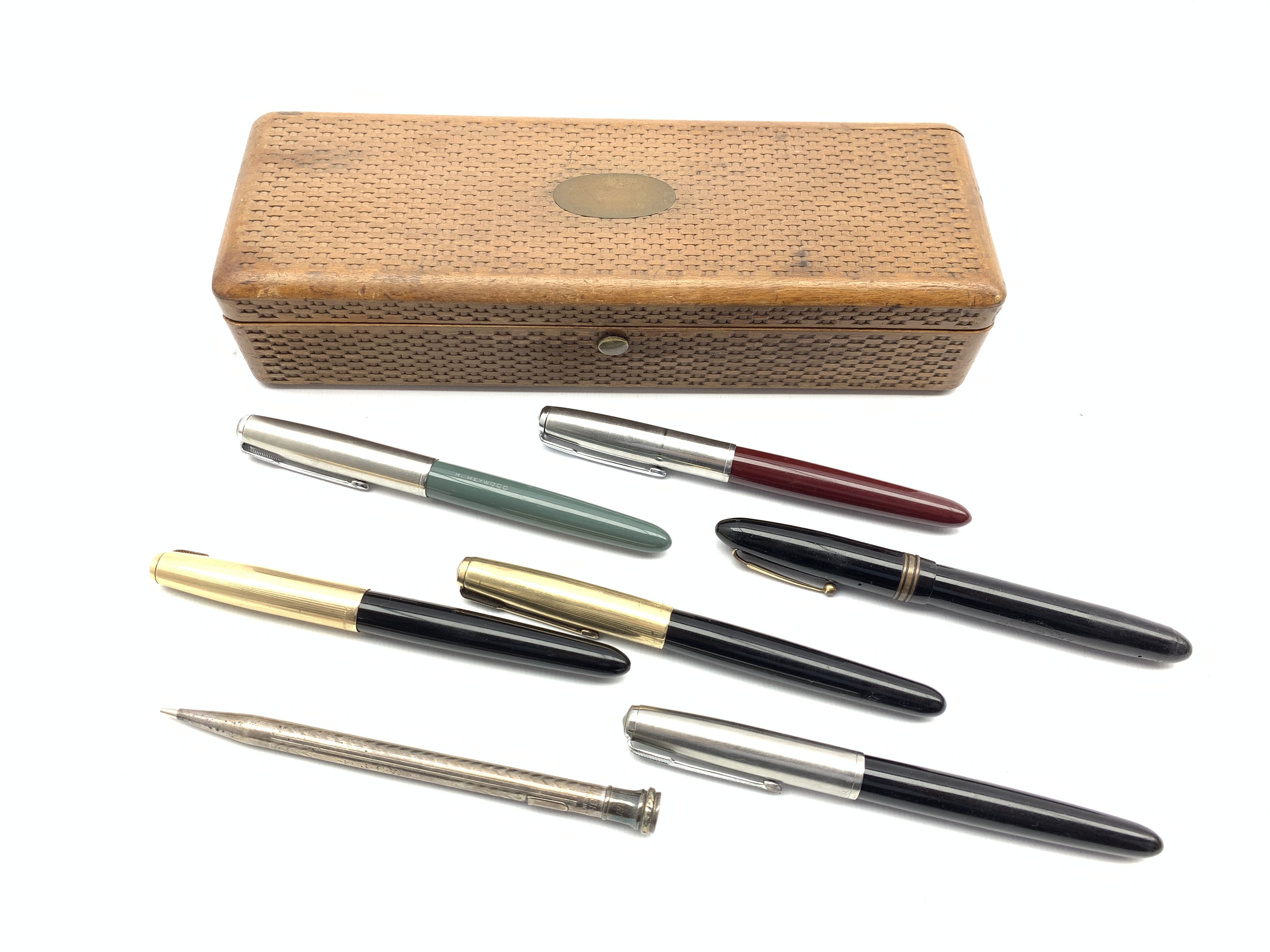 Wahl Eversharp Sterling silver propelling pencil, five Parker fountain pens and a Swan fountain pen,