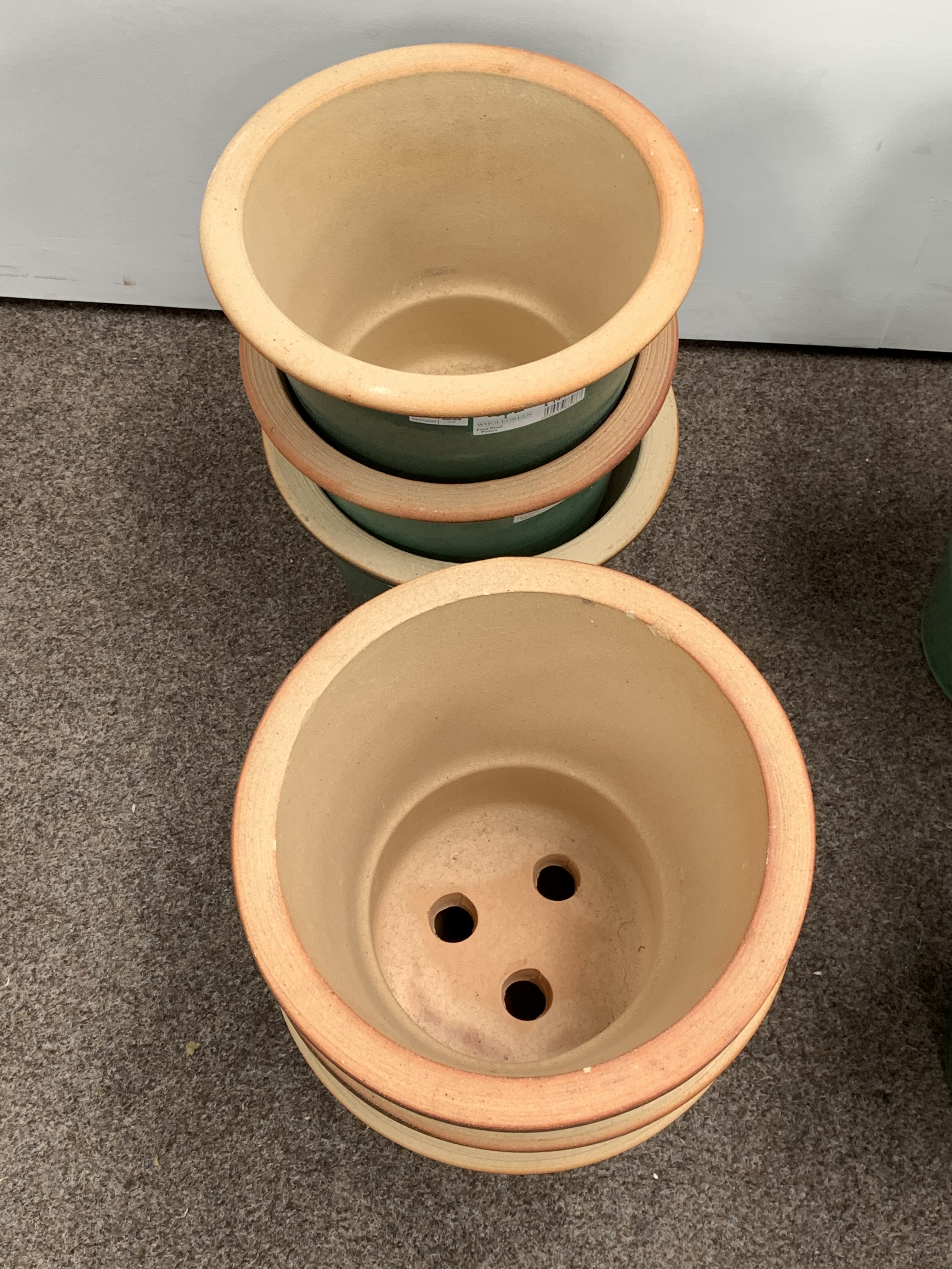 Set eighteen green glazed terracotta circular flower pots/planters, D32cm, - Image 2 of 2