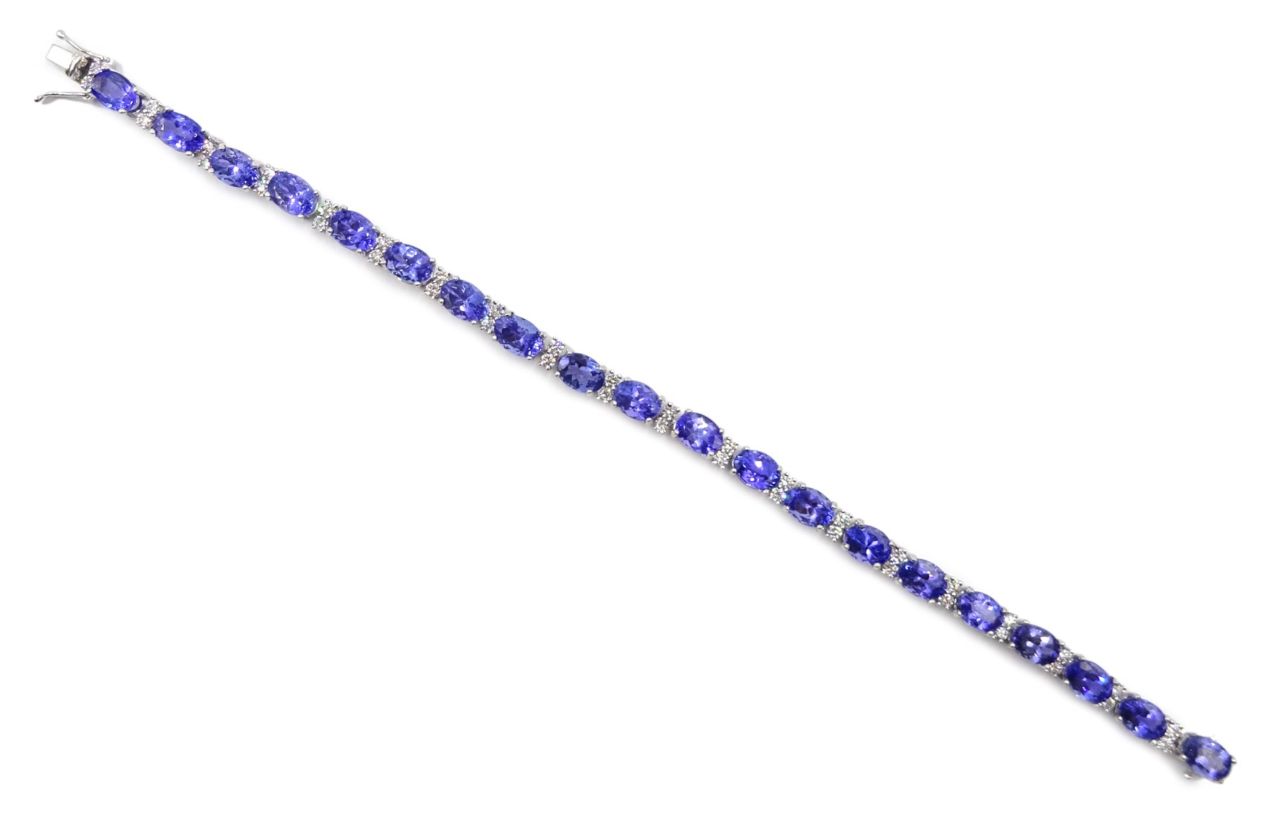 18ct white gold oval tanzanite and diamond link bracelet, hallmarked - Image 4 of 6