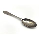 Queen Anne silver Dog-nose spoon with rat tail bowl,, the reverse of the terminal with prick dot in