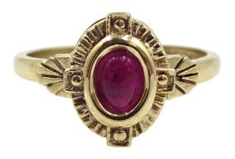 9ct gold oval cabochon ring, hallmarked