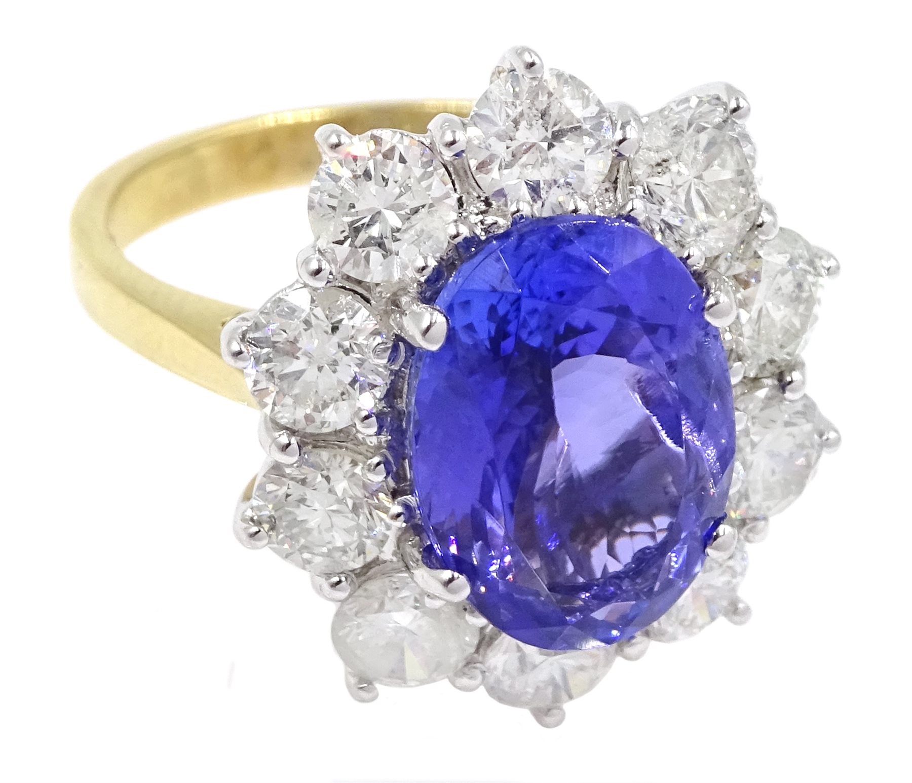 18ct gold oval tanzanite and diamond cluster ring, hallmarked, tanzanite approxx 4.10 carat, diamon - Image 3 of 4