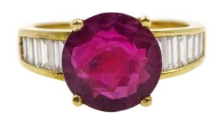 18ct gold round ruby ring, with baguette diamond shoulders, ruby approx 3.30 carat, diamond total w