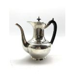 Edwardian silver coffee pot by Walker & Hall, Sheffield 1907, approx 24oz