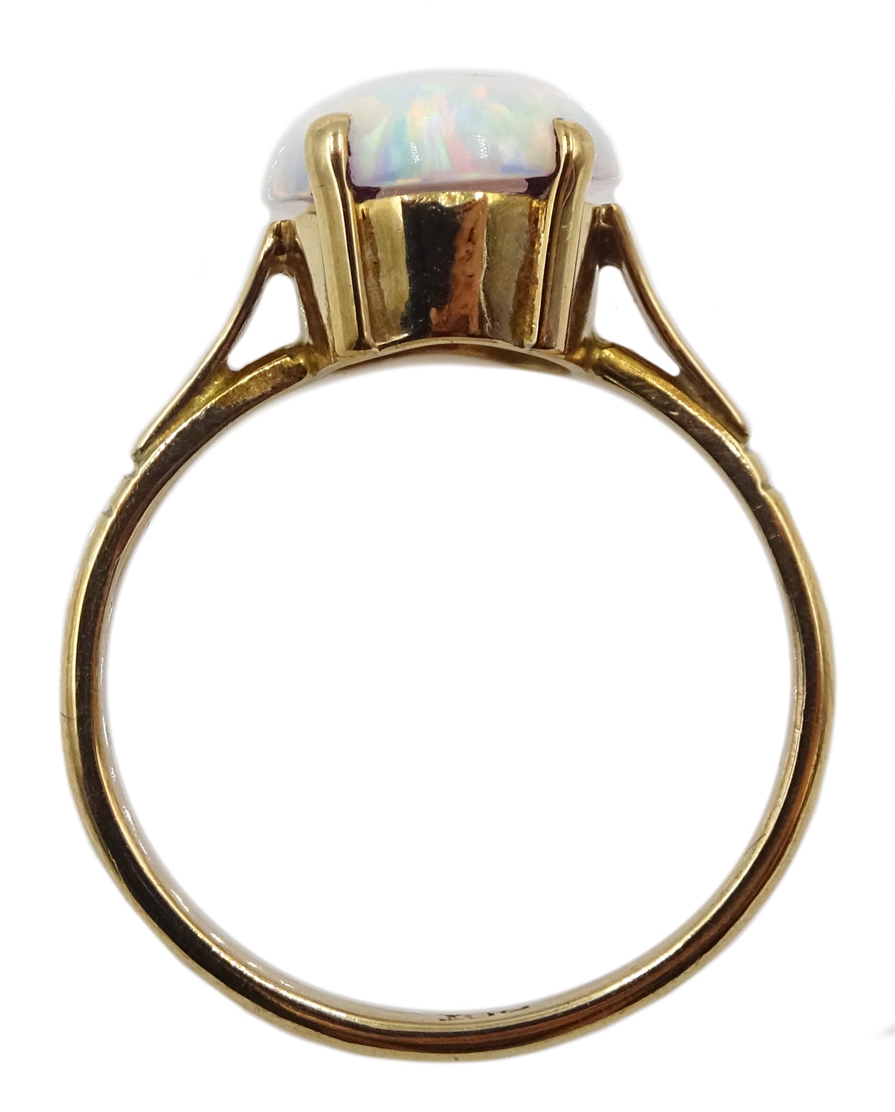 Gold oval opal ring, stamped 9ct - Image 3 of 3