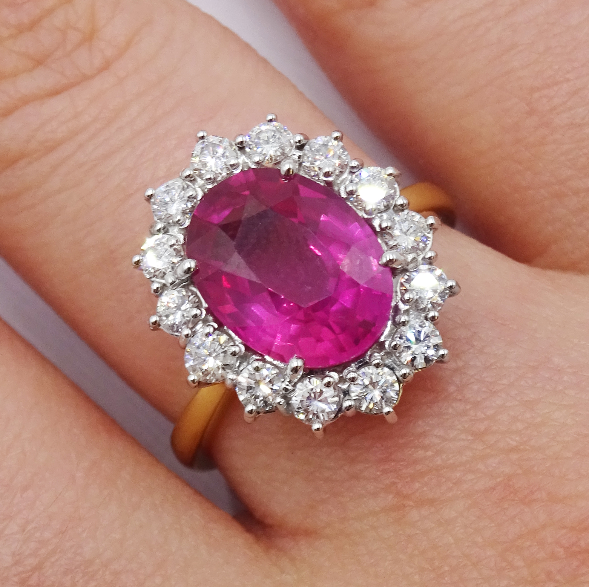 18ct gold pink sapphire and diamond cluster ring, hallmarked, sapphire approx 3.10 carat - Image 7 of 11