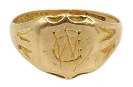 Edwardian 18ct gold signet ring, Chester 1909, approx 4.63gm