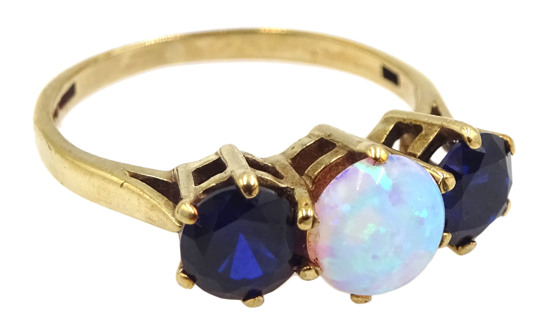 9ct gold sapphire and opal ring, hallmarked - Image 4 of 5