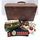 Various military items including an Argyll and Sutherland Highlanders Glengarry, assorted buttons, b