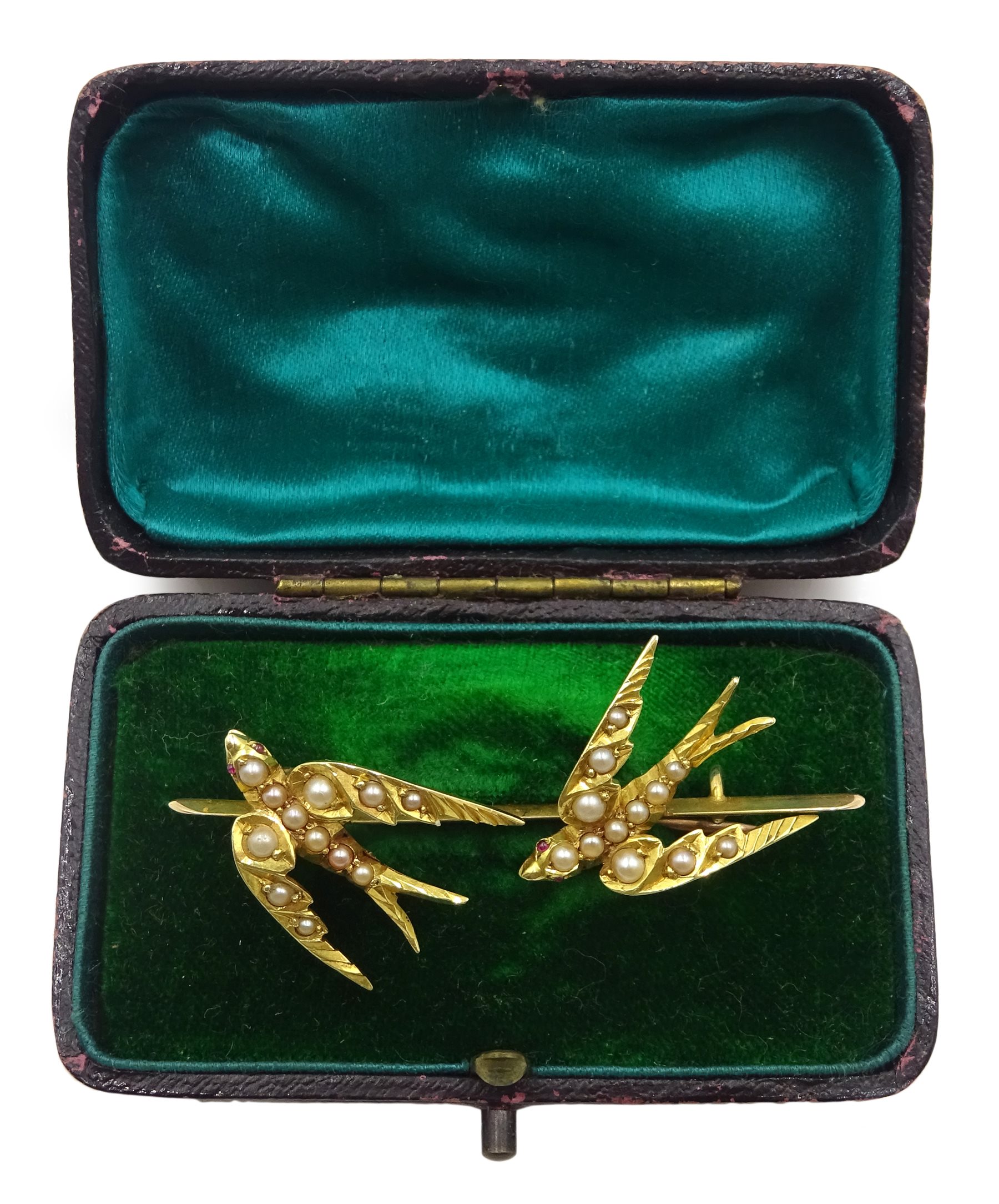 Victorian gold swallow bar brooch, both set with ruby eyes, in velvet lined box - Image 2 of 5