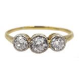 18ct gold three stone old cut diamond ring, central diamond approx 0.25 carat