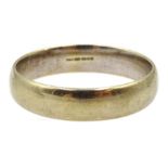 9ct gold wedding band hallmarked, approx 4.8gm