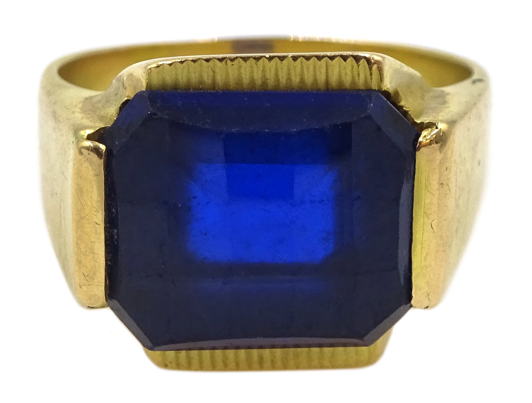 12ct gold briolette cut synthetic blue stone ring