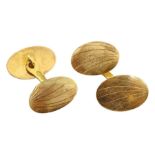 Pair of 18ct gold cufflinks, stamped 750, approx 3.84gm
