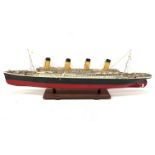 Large scratch built model of the Titanic, L108cm