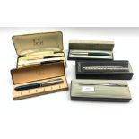 Parker fountain pen engraved 'Presented by H.J. Heinz Co. LTD' with matching pencil, cased, Parker f