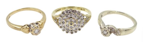 Gold diamond cluster ring, diamond total weight 0.20 carat, white gold diamond ring with diamond sho