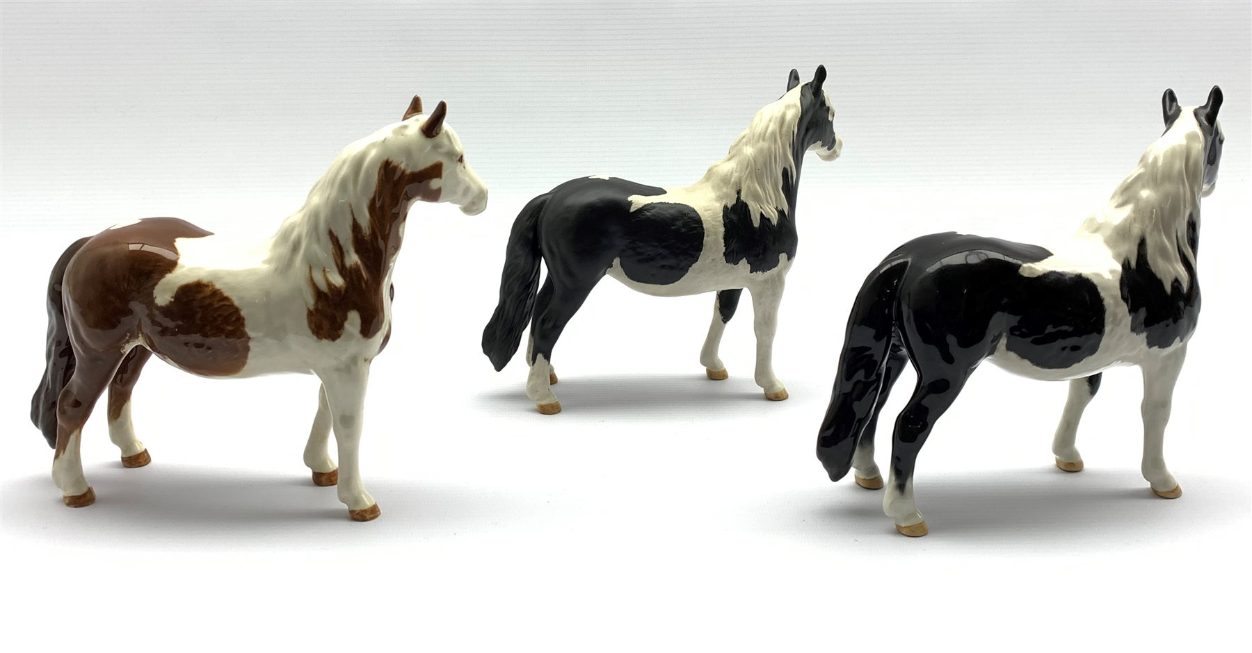 Beswick Piebald Pinto pony in gloss, another matt and a Skewbald Pinto pony in gloss, Model No. 137 - Image 3 of 4