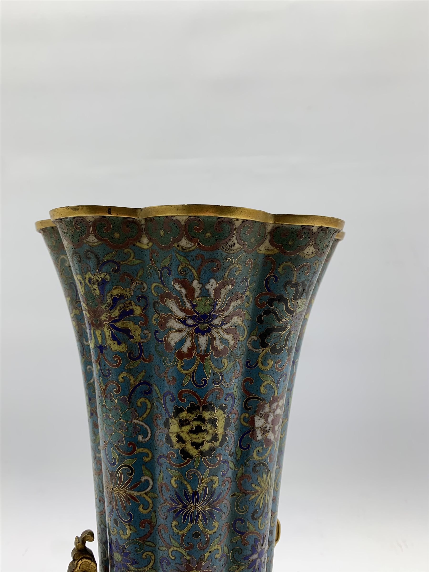 Chinese cloisonne vase, 18th Century, of lobed circular form, decorated with an all over floral desi - Image 11 of 31