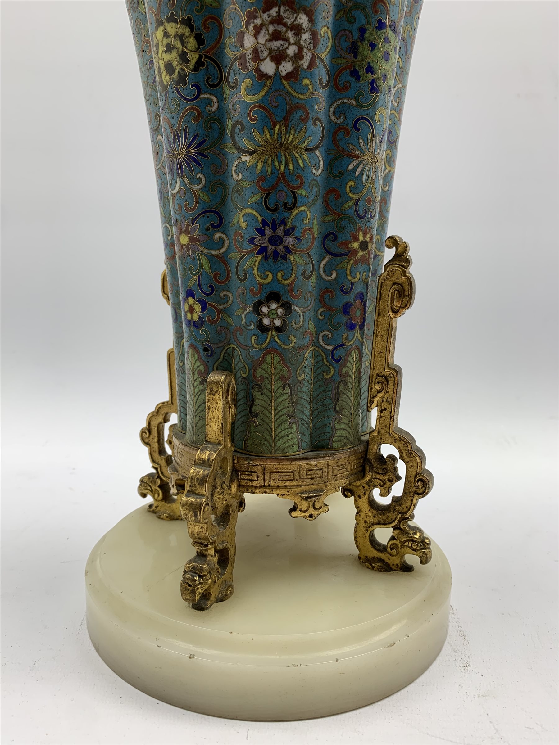 Chinese cloisonne vase, 18th Century, of lobed circular form, decorated with an all over floral desi - Image 6 of 31