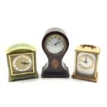 20th century Elliot mechanical mantel clock in onyx case with silvered dial (W14cm) together with a