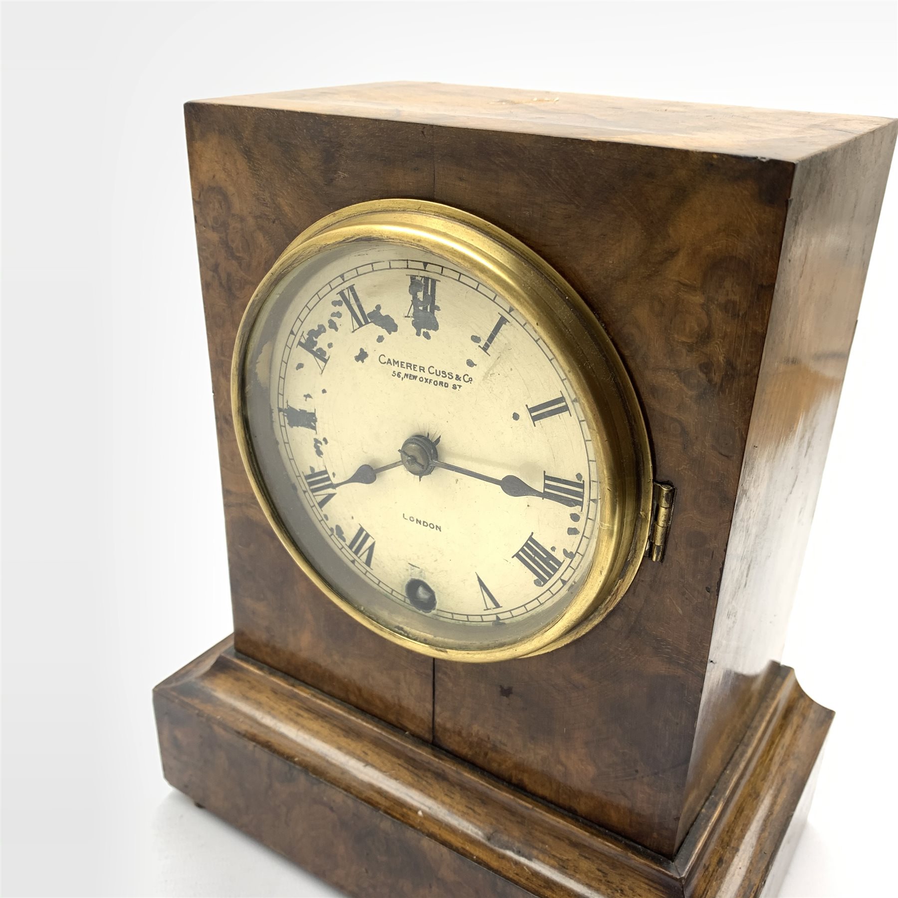 19th century walnut cased mantel clock time piece, Roman dial signed 'Camerer Cuss & Co. 56, New Ox - Image 2 of 4