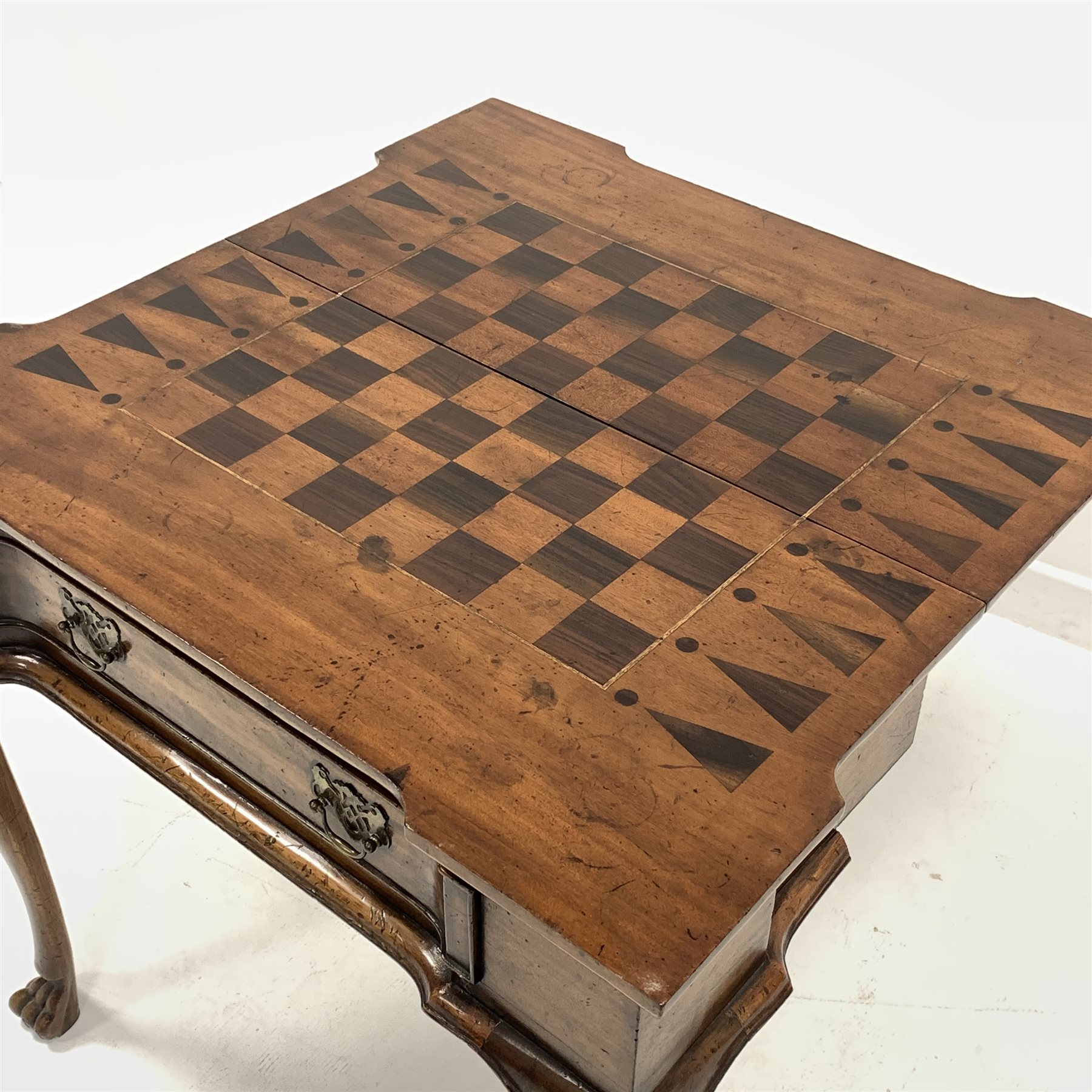 Georgian style mahogany reverse breakfront games table, moulded fold over top with inlaid chess boar - Image 3 of 6